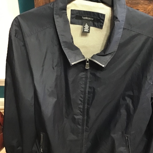 💚 3/$25 Van Heusen large black jacket with silver zipper - Picture 3 of 10